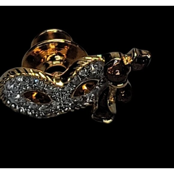 Swarovski Society Members Lapel Pin Masquerade Trilogy Mask Tabac 1999 Retired - Picture 5 of 10
